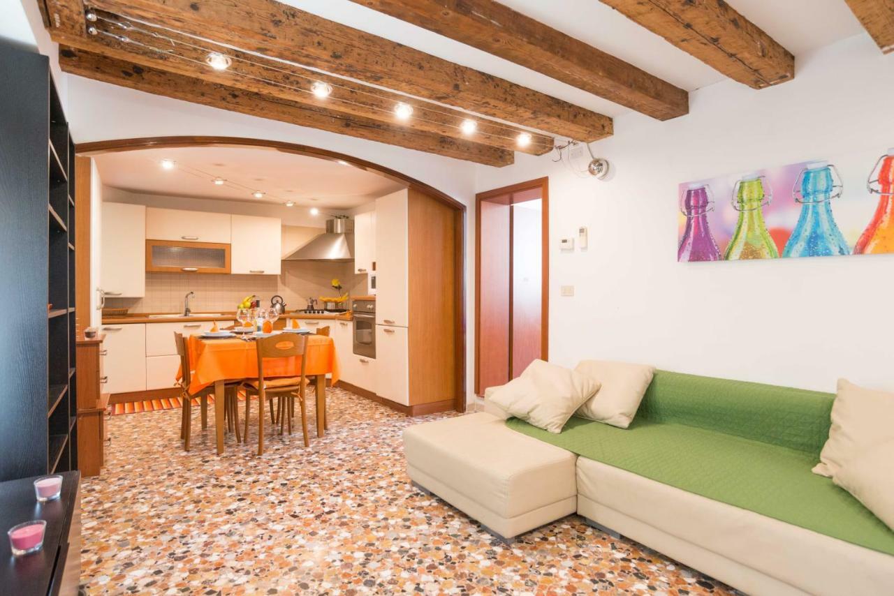 Venice In The House Exterior foto