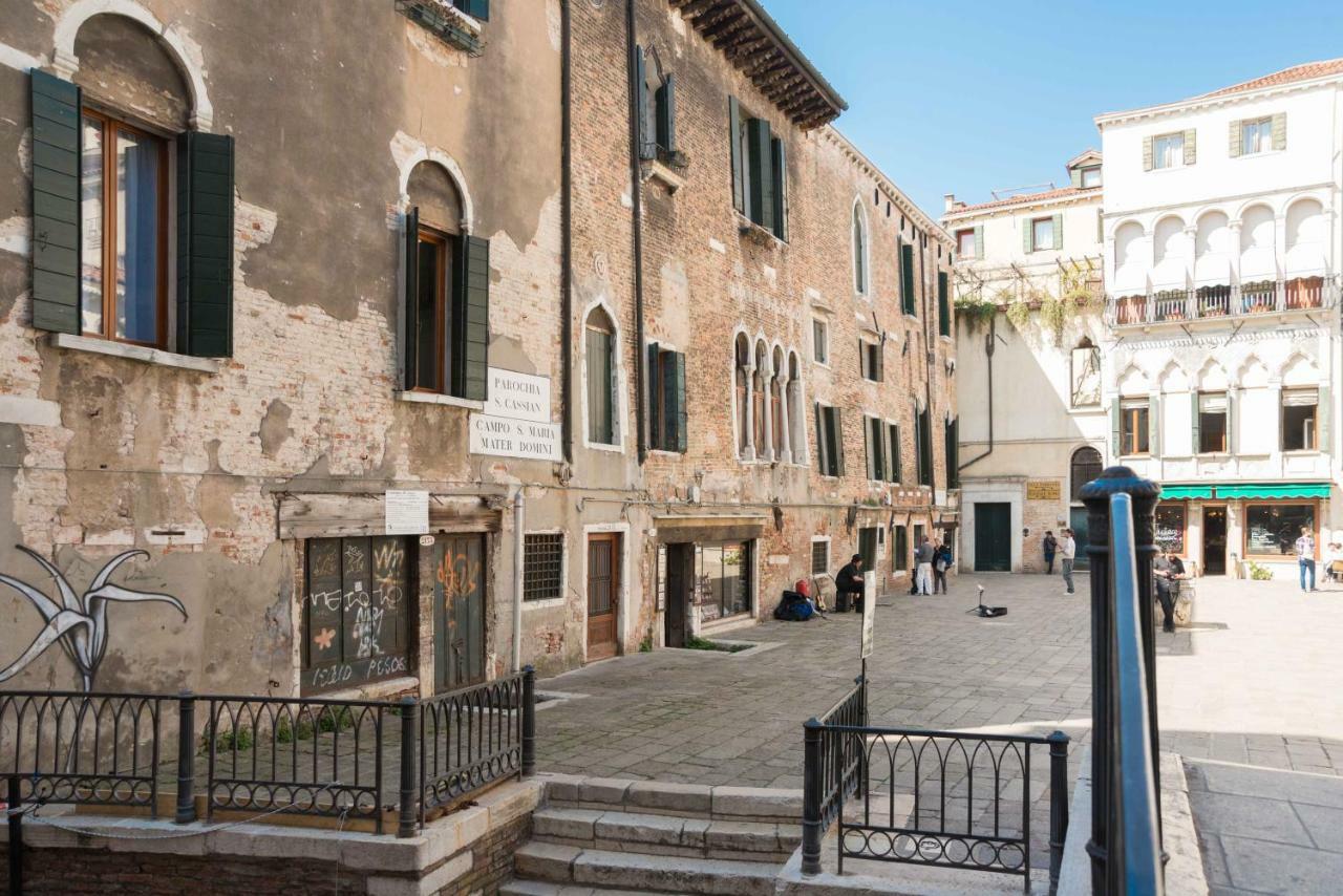 Venice In The House Exterior foto
